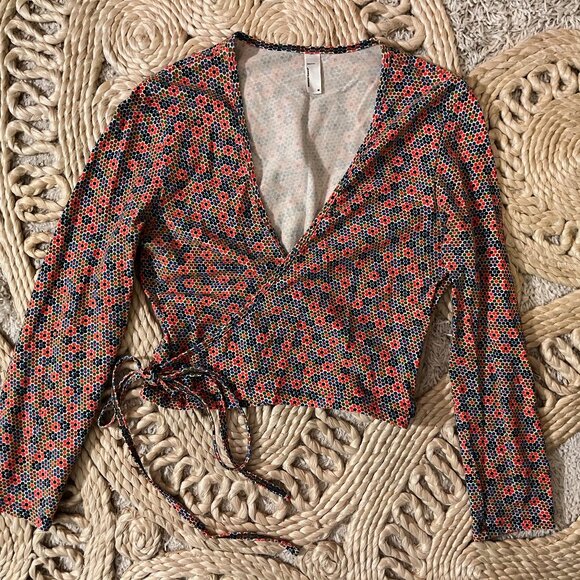 American Apparel Ballet Wrap Tie Long Sleeve Crop Top - Picture 1 of 2